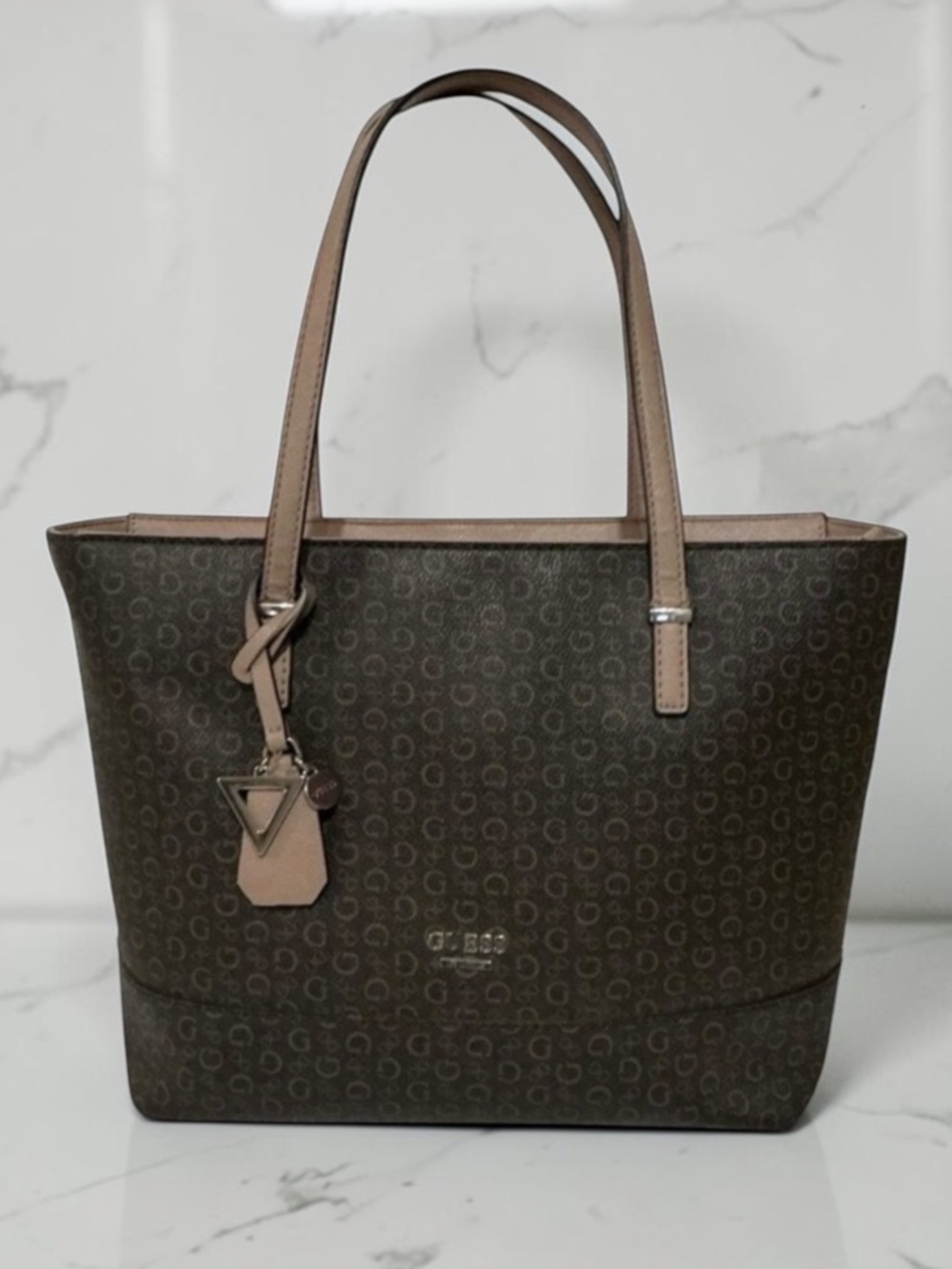 Guess Tote Handbag Shoulder Bag Purse